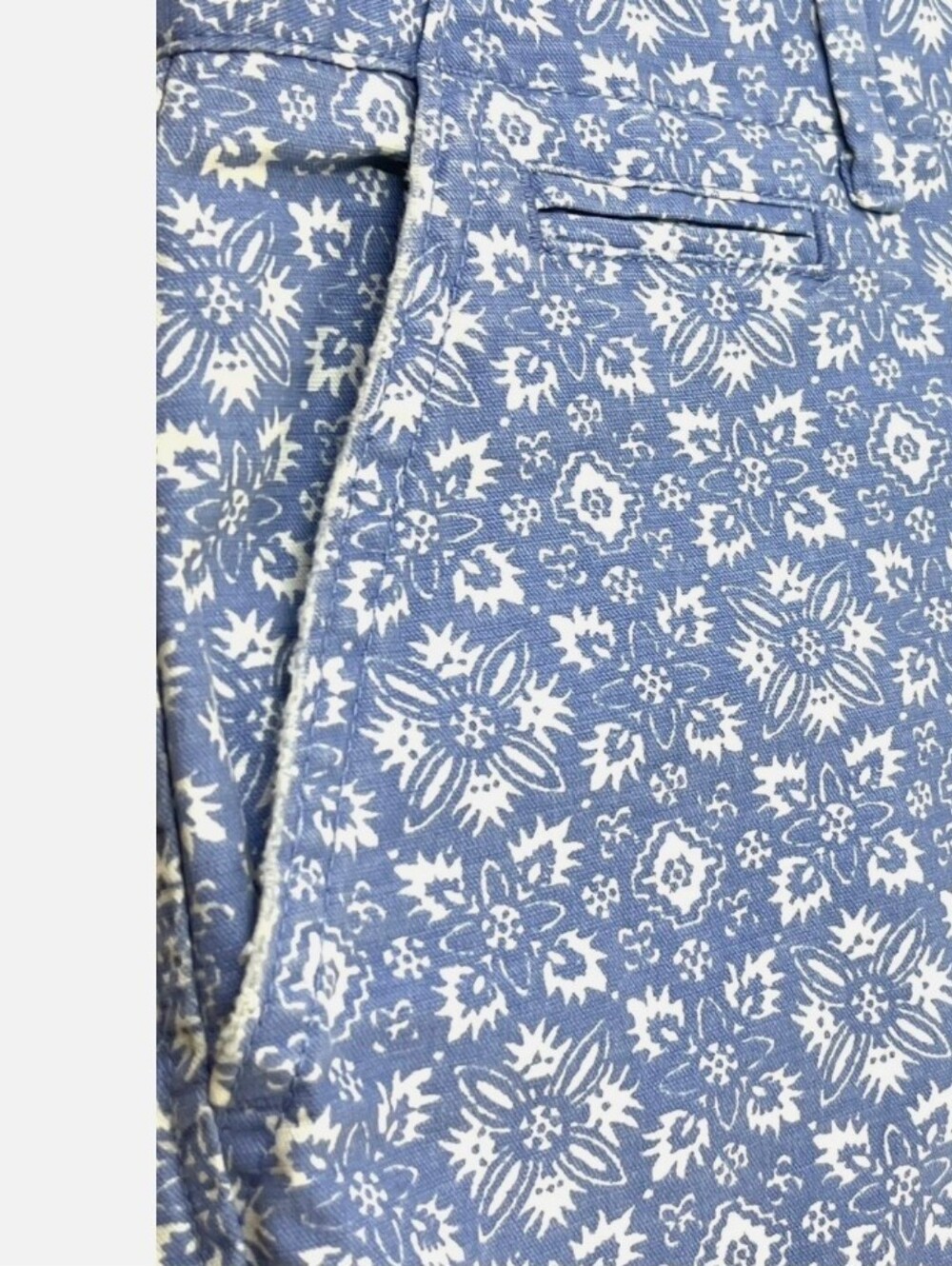 Gap summer shorts sz 8 *V - Picture 2 of 7